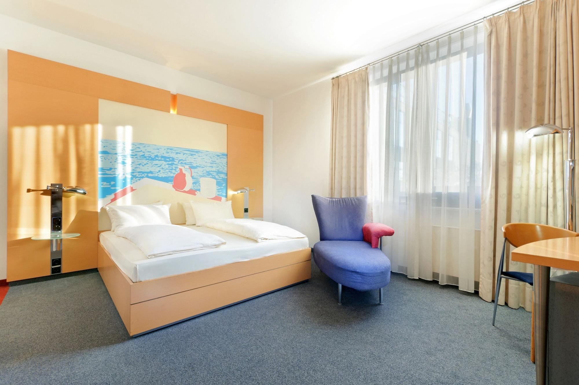 Four Ratingen Dusseldorf Airport Hotel Exterior photo