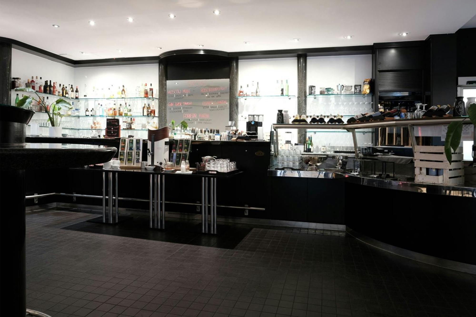 Four Ratingen Dusseldorf Airport Hotel Exterior photo