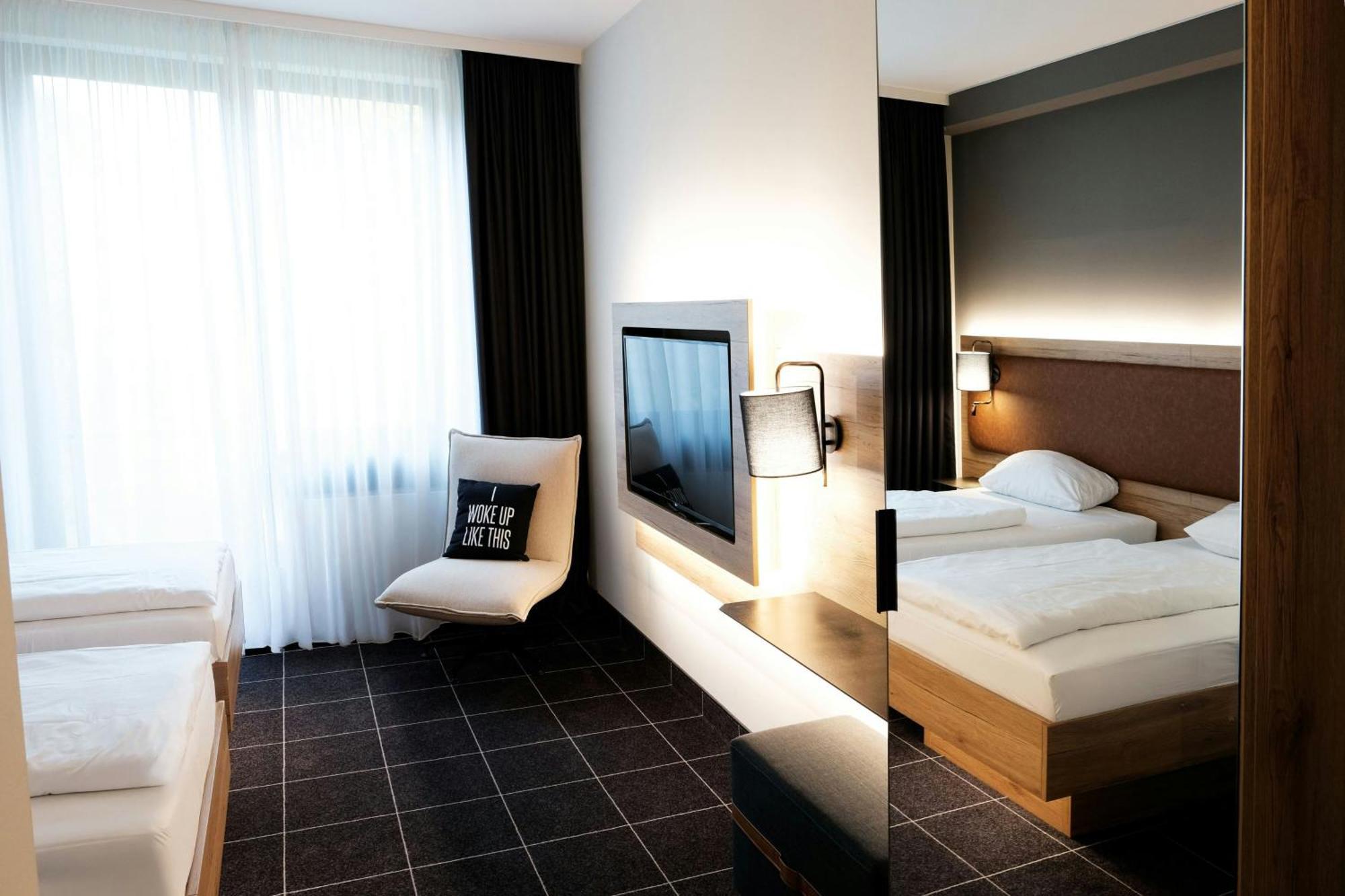 Four Ratingen Dusseldorf Airport Hotel Exterior photo