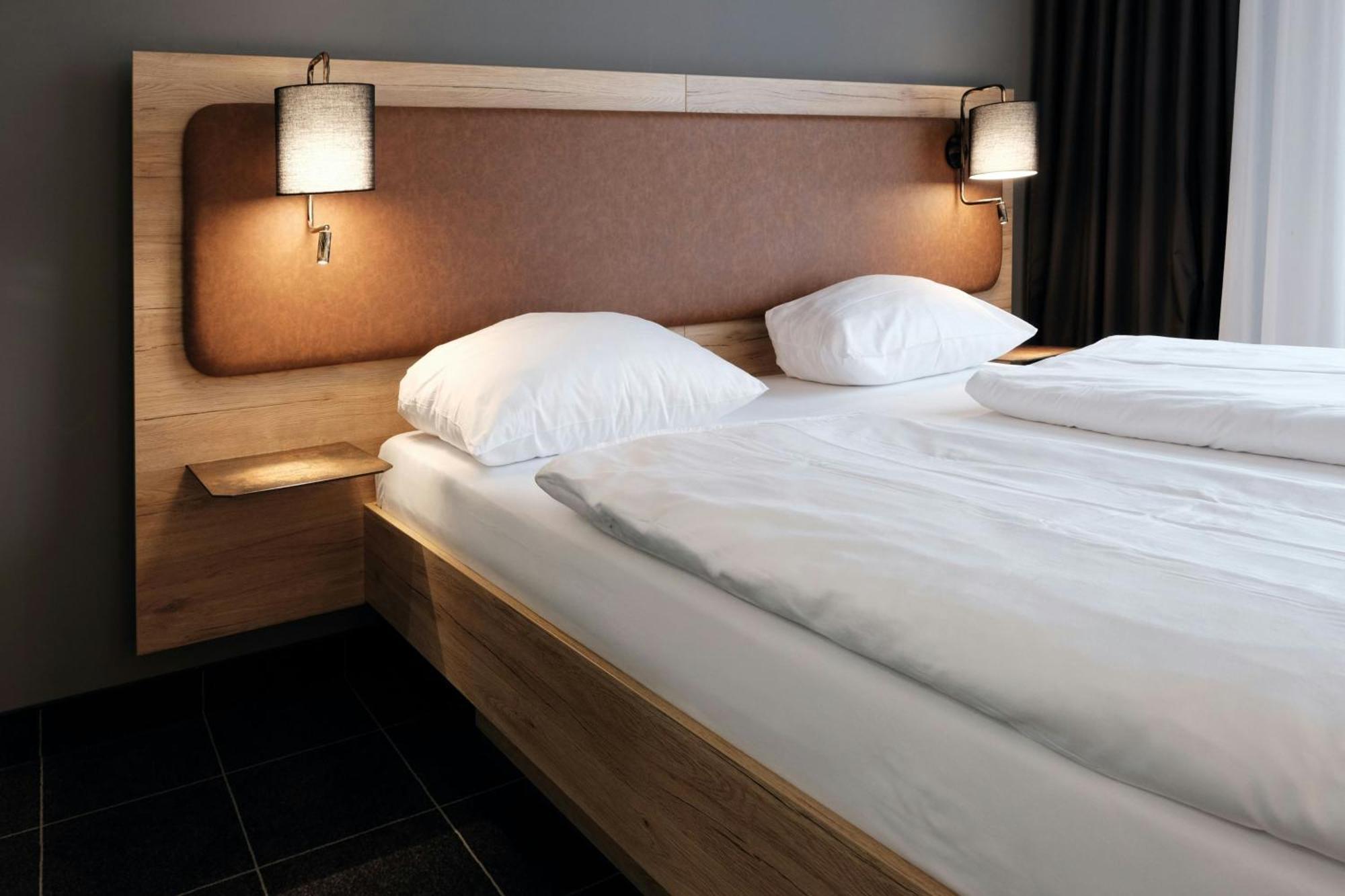 Four Ratingen Dusseldorf Airport Hotel Exterior photo